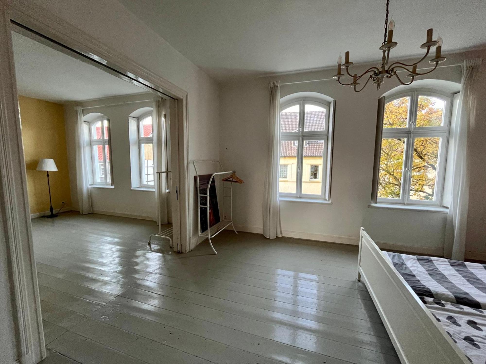 Beautiful Apartment In A Historic Villa ฮัททิงเงน ภายนอก รูปภาพ